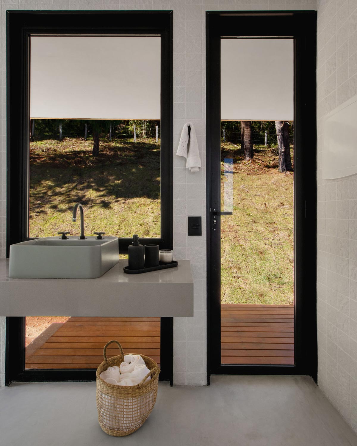 13 cabana fuga mundi banheiro rawi arquitetura sao paulo